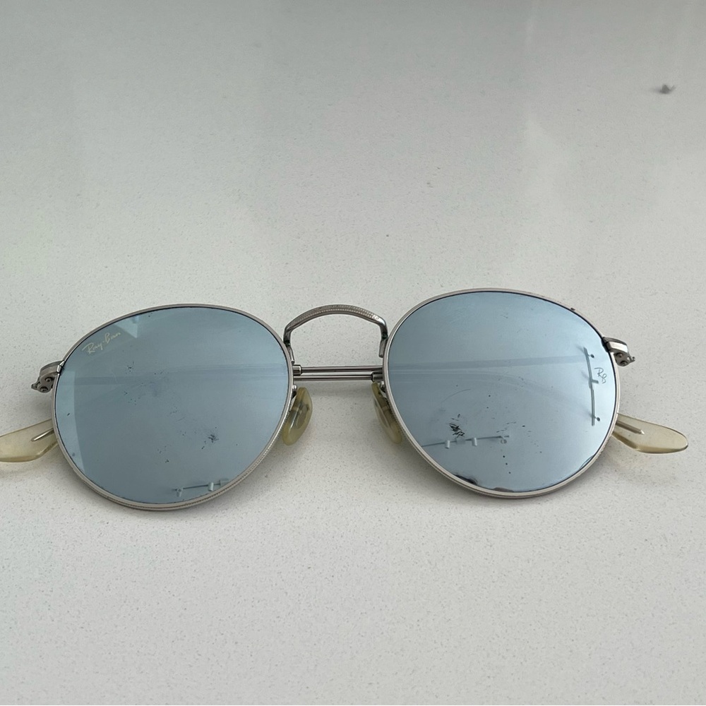 Ray-Ban Round Flash Lens Sunglasses in fair condition - Picture 2 of 8